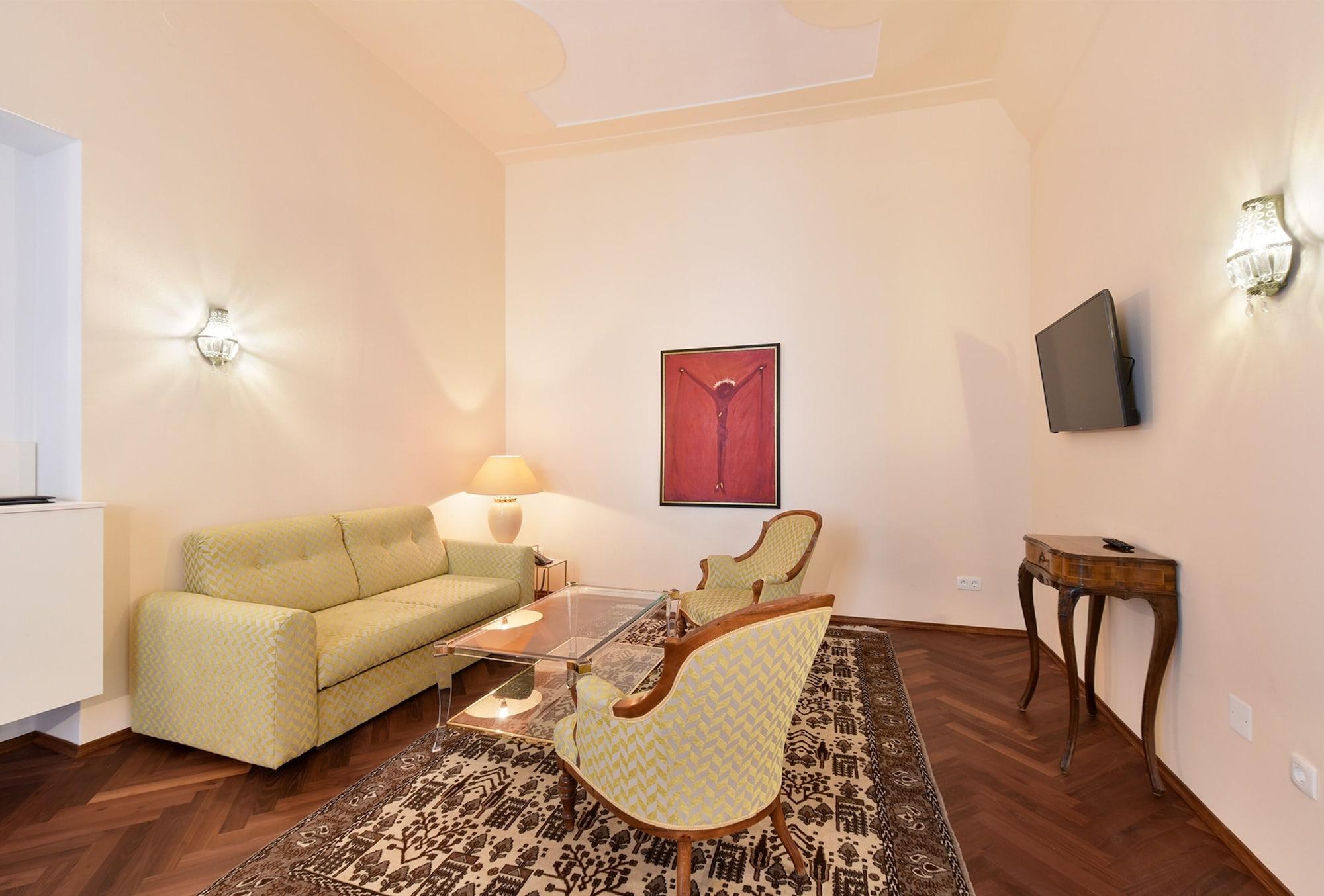 Boutique Dom - & 4*