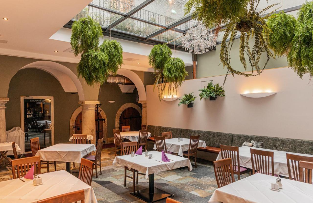 Boutique Dom - & 4* Graz