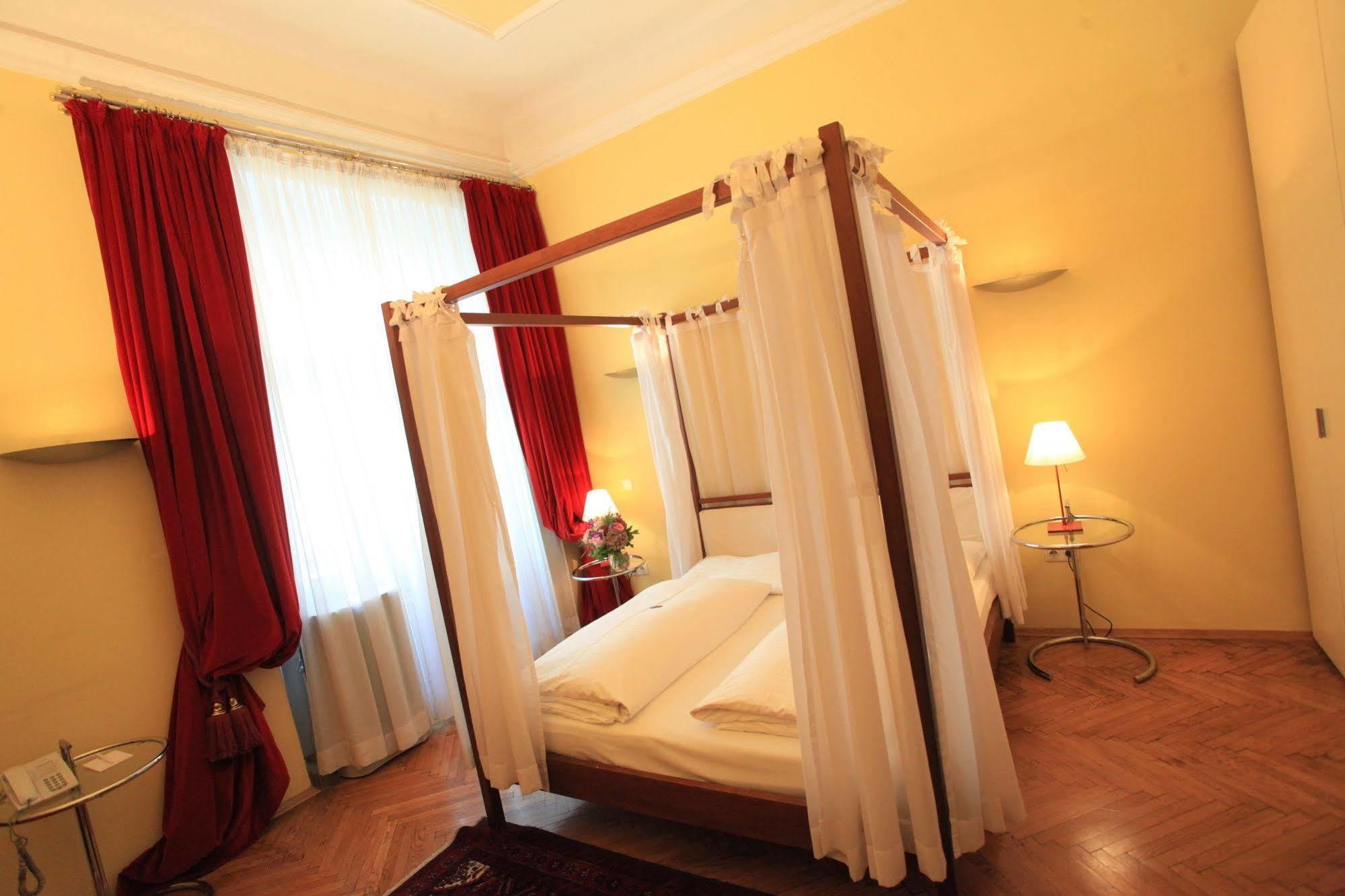 Boutique Dom - & Hotel Graz